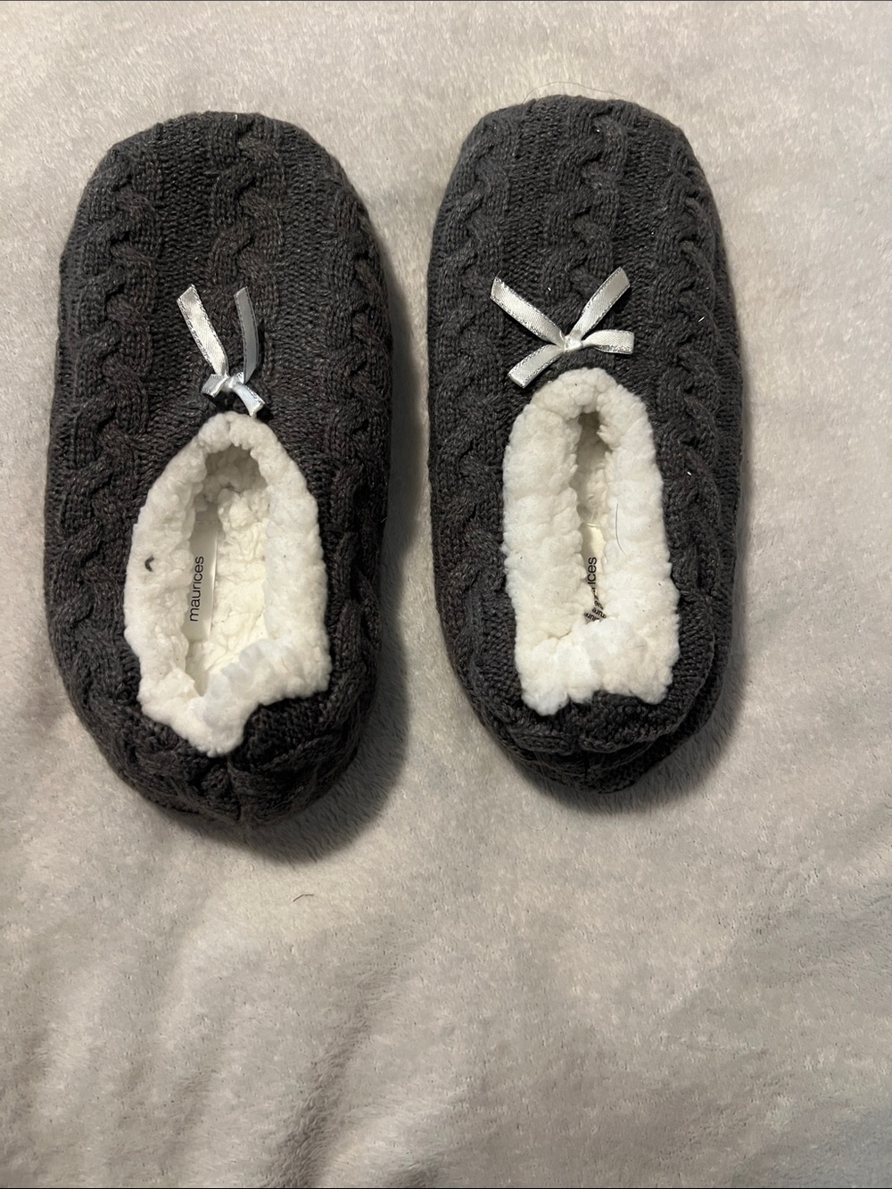 Maurices grey Knit Slippers with White Sherpa Lining and Bow Accent